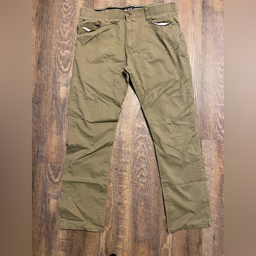PD&C Men’s Khaki Pants